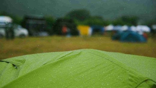 how to set up a tent in wind and rain